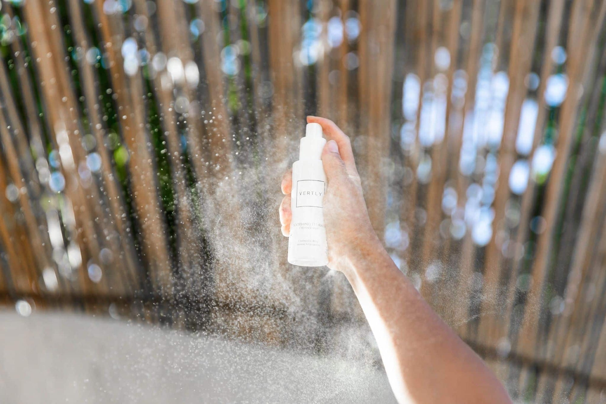 HOW TO STAY HYDRATED THIS SUMMER